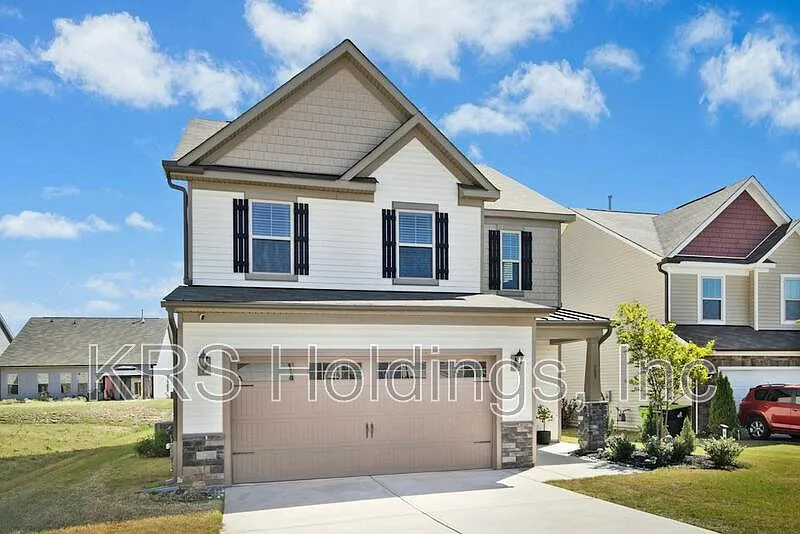 3 bed, 2.5 bath, 2090 sqft, $1,975 — Photo 1