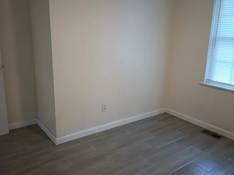491 W Outer Dr — Photo 12