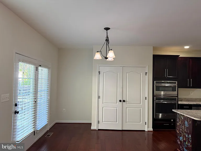 42885 Edgegrove Heights Ter — Photo 11