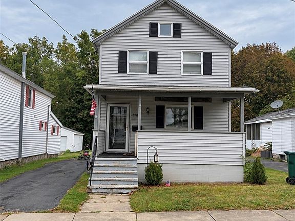 2nd image of 151 W Mohawk St