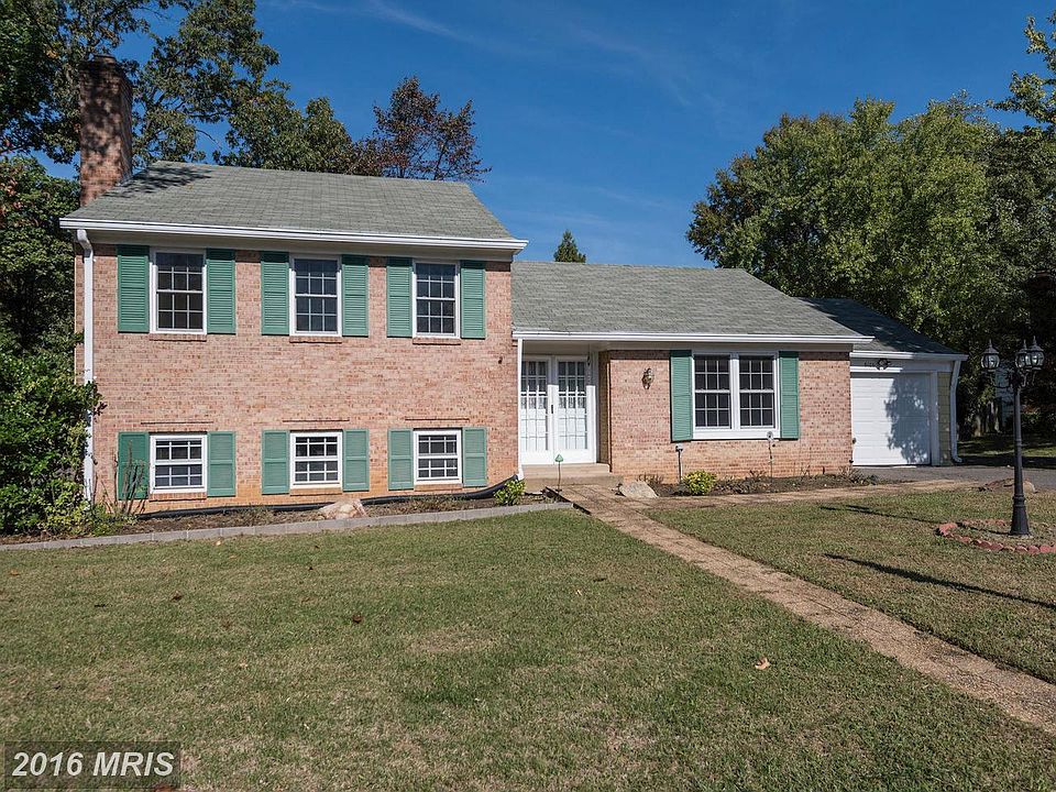 1st image of 6106 Redwood Ln