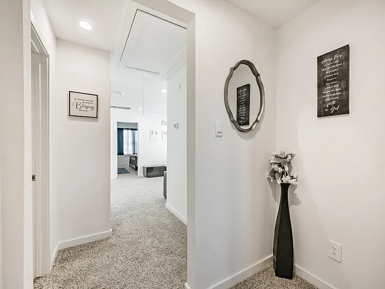 2811 Lisburn Terrace Ln — Photo 16