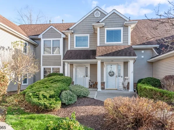 105 Bourne Cir, Hardyston Twp., NJ 07419