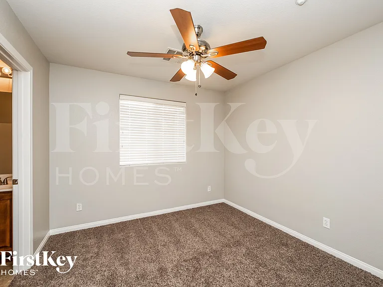 8936 Amy Olivia Ave — Photo 10