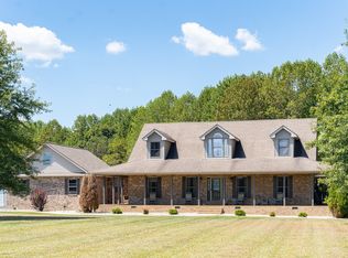 1243 Cave Hill Rd, Lafayette, TN 37083