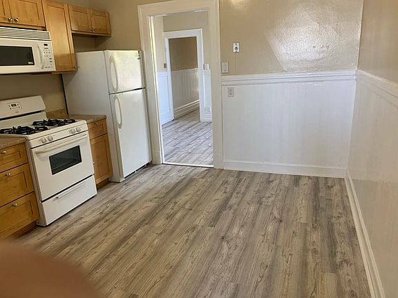 4th image of 3223 Folsom St #A