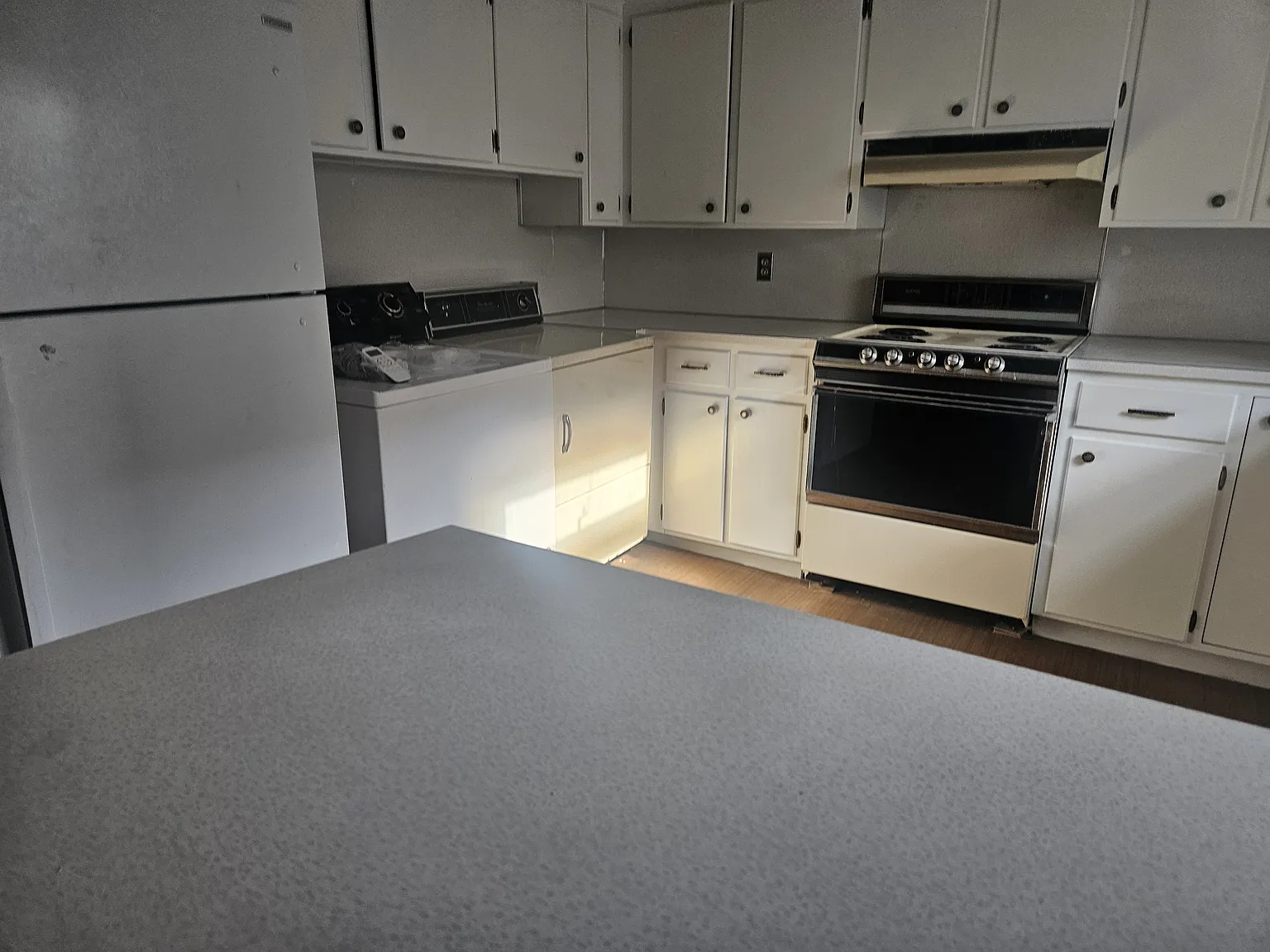1 bed, $1,200 — Photo 1