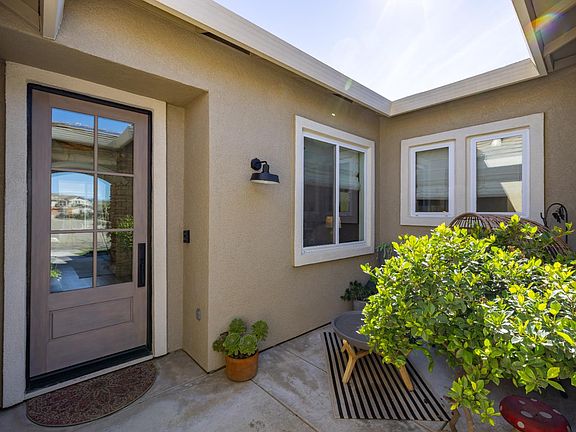 5th image of 336 Kristen Way