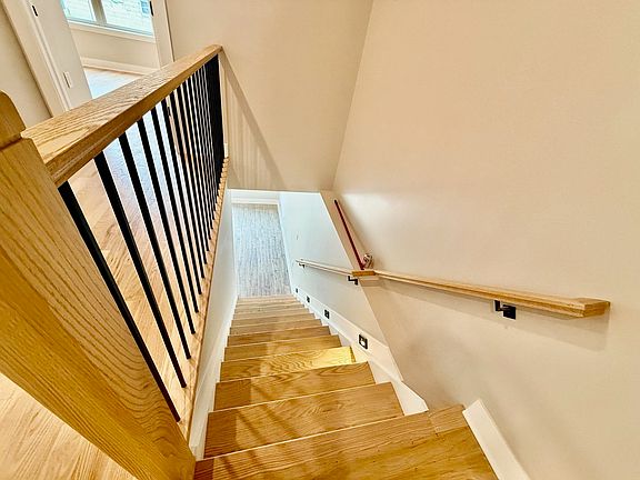4th image of 14 Terhune Ave #1-G