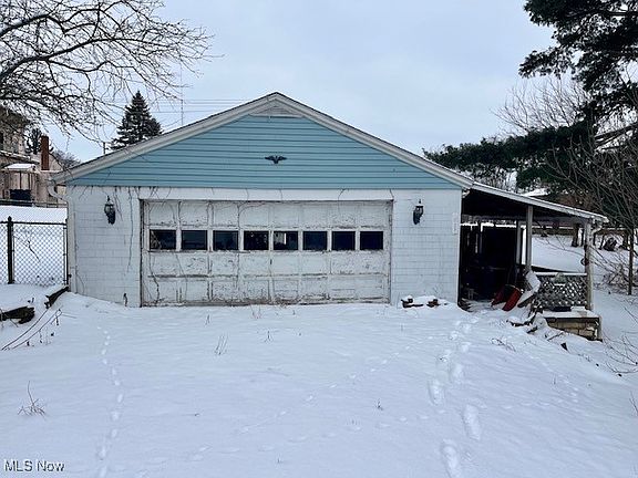 4th image of 120 N Church St