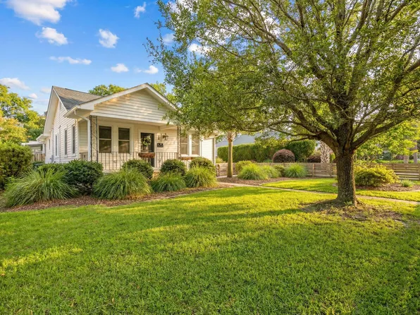 39 Riverdale Dr, Charleston, SC 29407