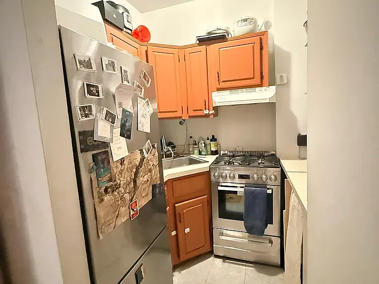 112 W 72nd St #7D — Photo 4