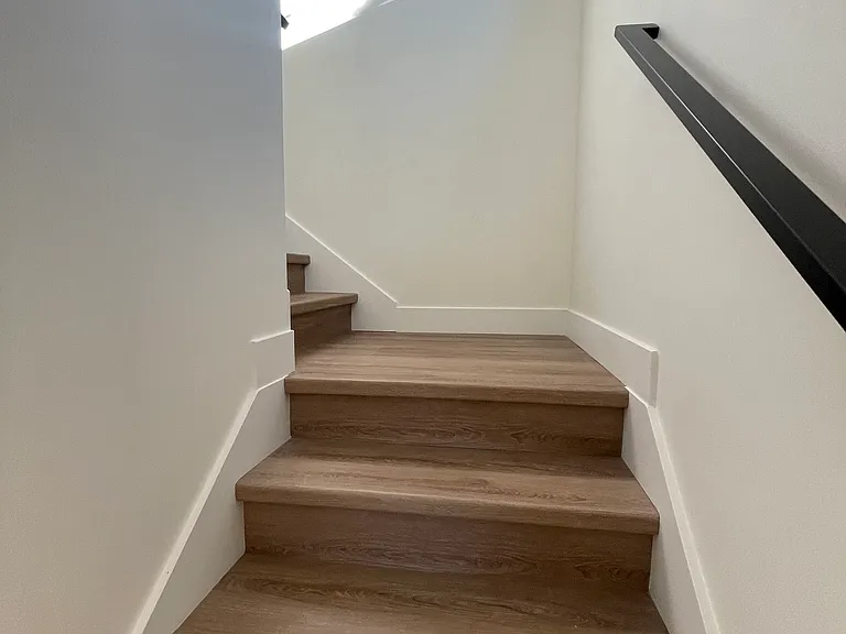 2233 Jefferson Ave #4 — Photo 21