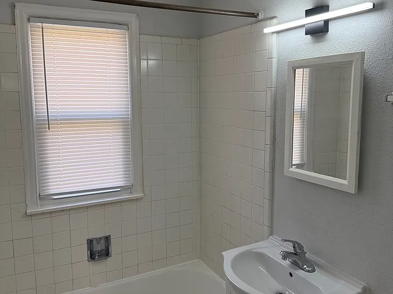119 N 38th St — Photo 25