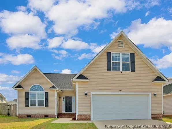 1475 Avoncroft Dr, Fayetteville, NC 28306