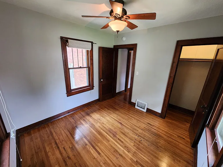 1210 S Jefferson Ave — Photo 28