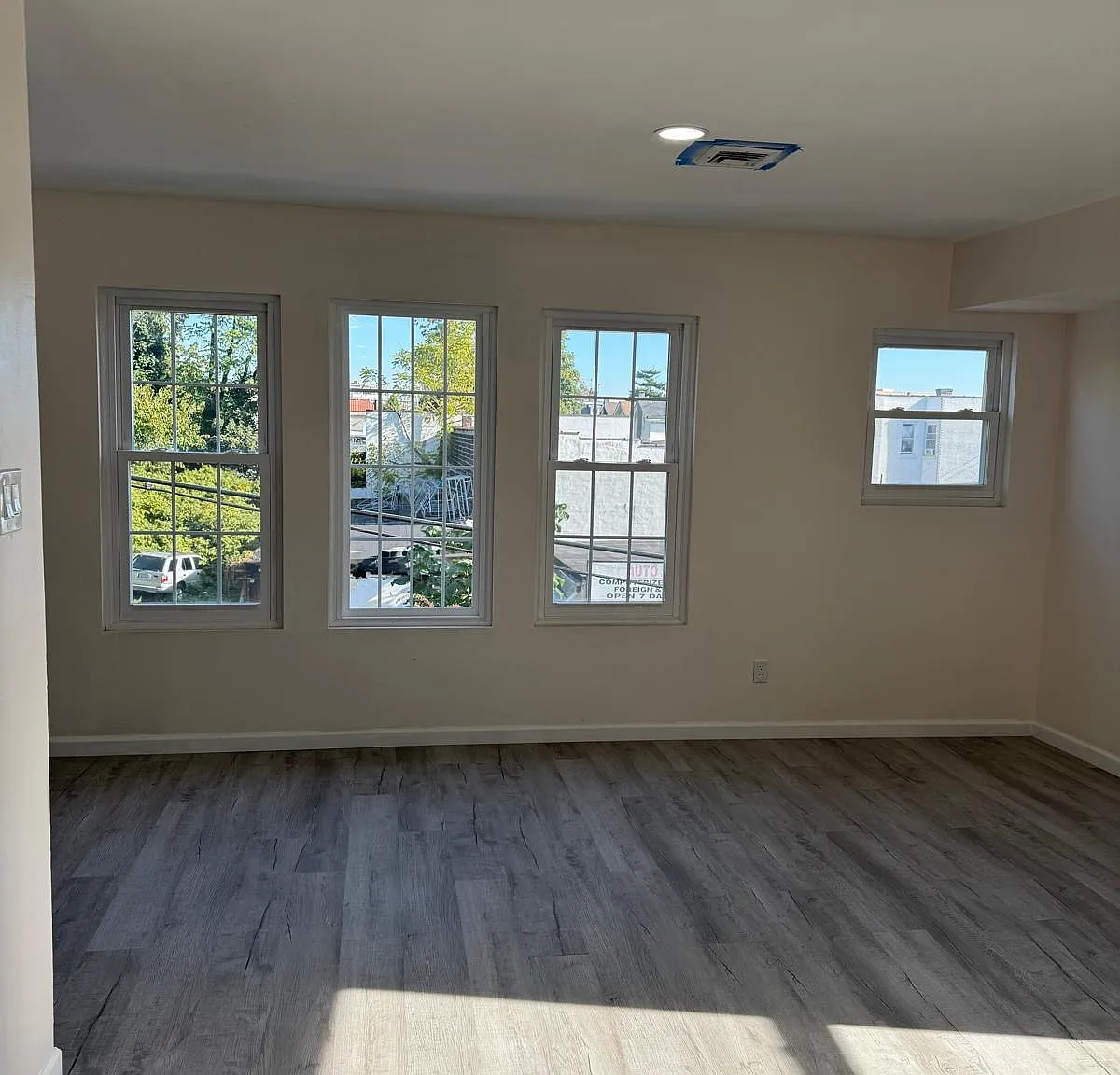 3 bed, $3,300 — Photo 3