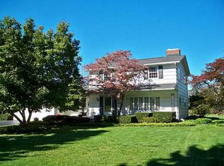 92 Keyel Dr, Rochester, NY 14625