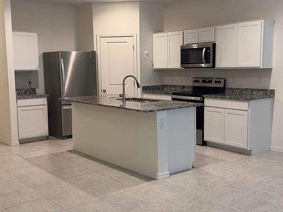 4th image of 2373 E Alonso Dr