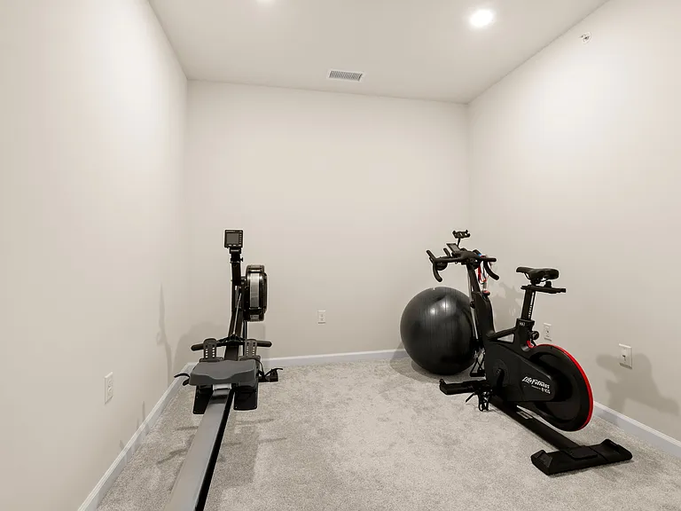 4 Stratton Dr #408 — Photo 19
