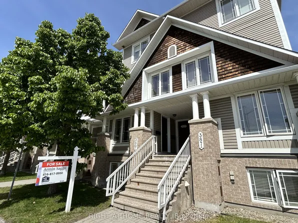 389 B Chapman Mills Dr, Ottawa, ON K2J 0M7