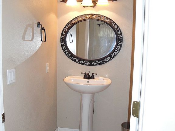 5th image of 9250 Towne Centre Dr Unit 5