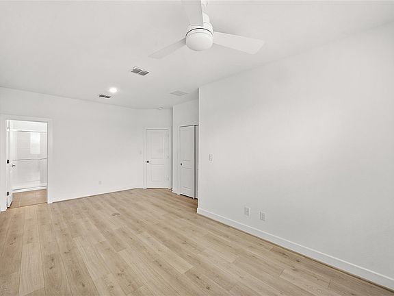 3rd image of 2308 Via Cami Ln