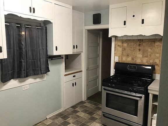 4th image of 345 Church Ave