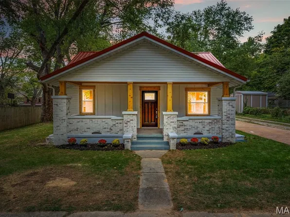 309 West St, Farmington, MO 63640