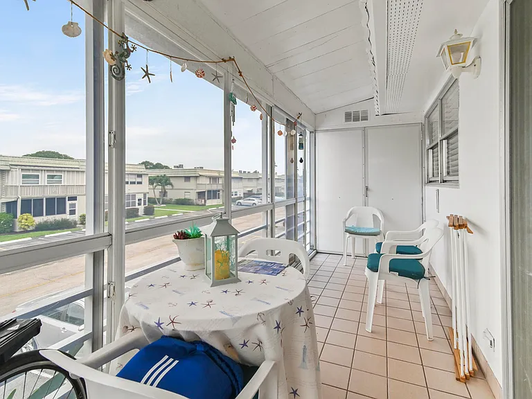 520 Monaco Park #K — Photo 17