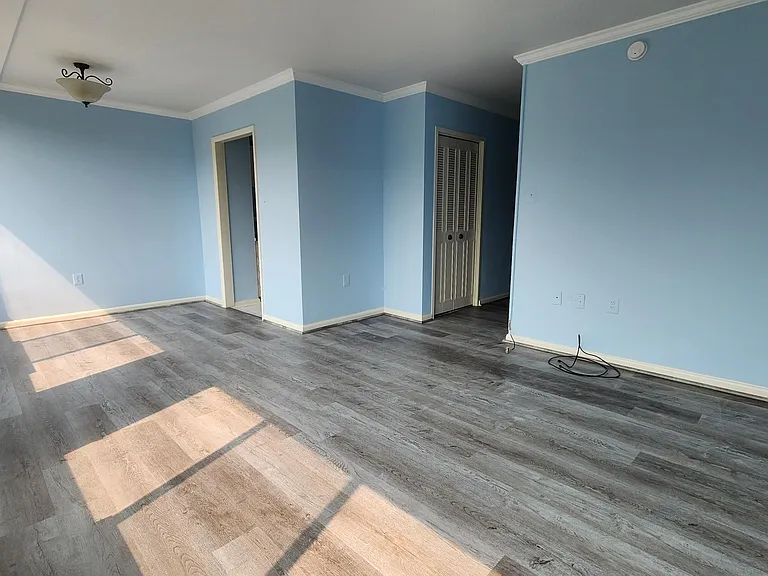 10401 Grosvenor Pl #724 — Photo 18