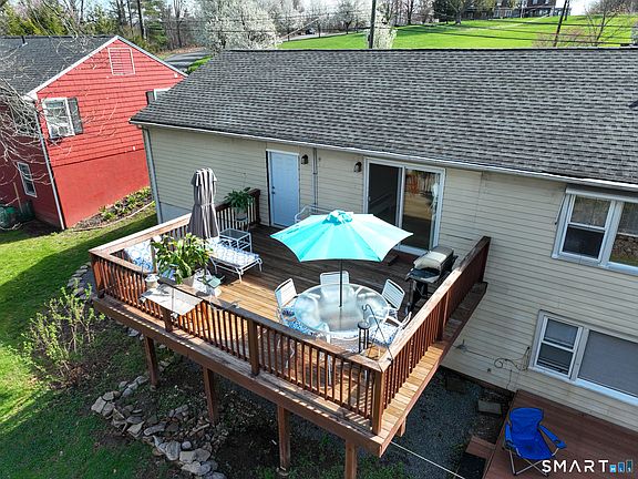 4th image of 99 Sunset Ridge Drive