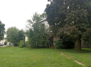 407 S Ringold St, Janesville, WI 53545
