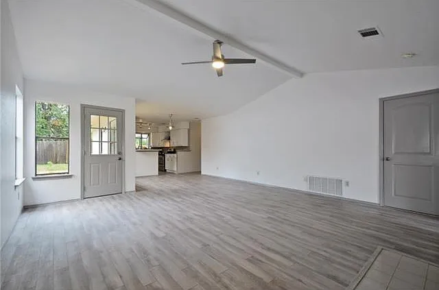 12921 Covington Trl — Photo 5