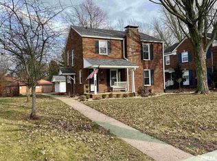 296 Sandusky St, Jacksonville, IL 62650