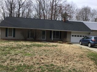 446 Hopkins Rd, Kernersville, NC 27284