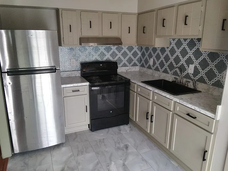 5670 Encino Cv — Photo 11