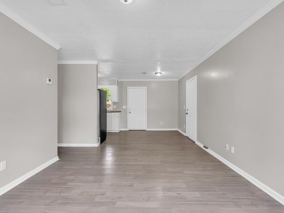 2nd image of 134 Poplar St