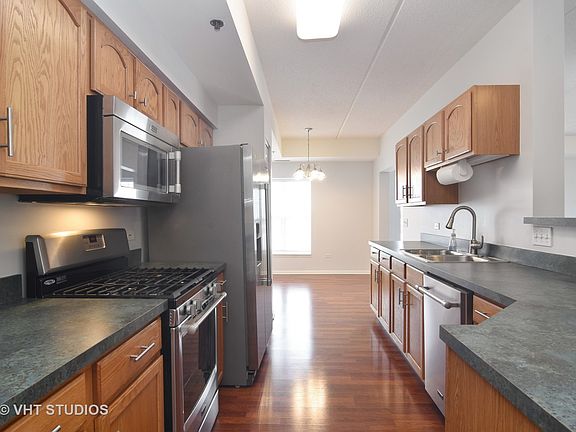 5th image of 470 W Mahogany Ct Unit 512
