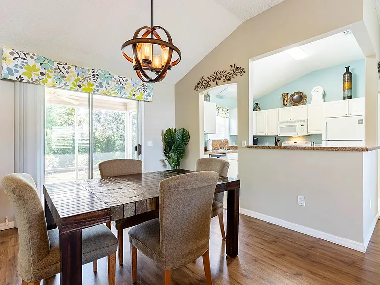 613 Juanita Ct — Photo 9