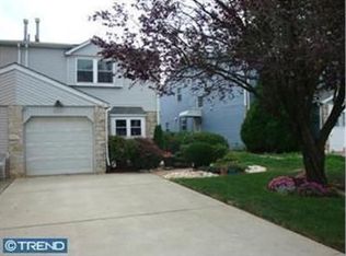 8237 Dorcas St, Philadelphia, PA 19152