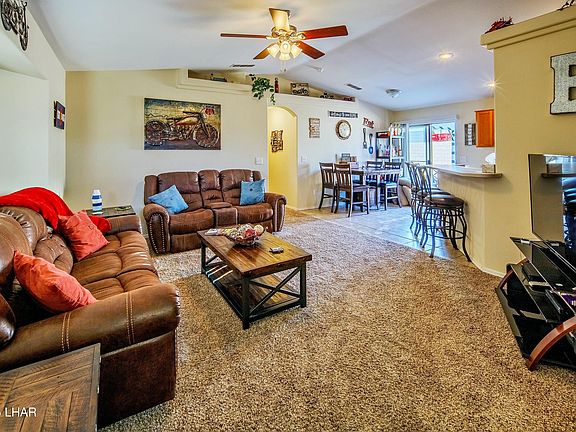 4th image of 3025 Caliente Dr