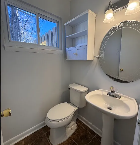 220 Elizabeth St #E8 — Photo 11