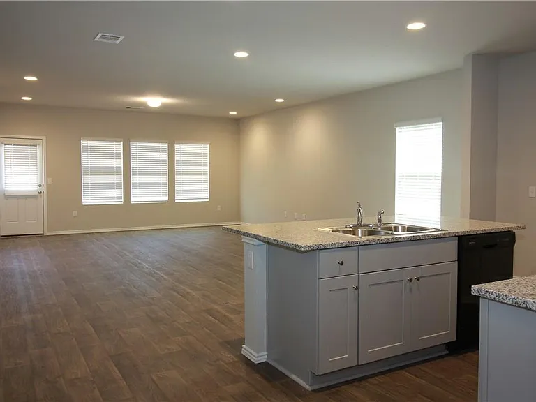 13004 Brahmin Dr — Photo 3
