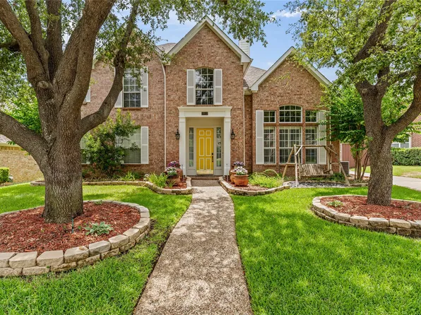 2813 Lake Breeze Ln, Flower Mound, TX 75022