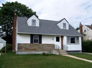 38 Howard Pl, Oceanside, NY 11572