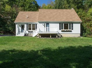 Torre Rock Rd, Red hook, NY 12571