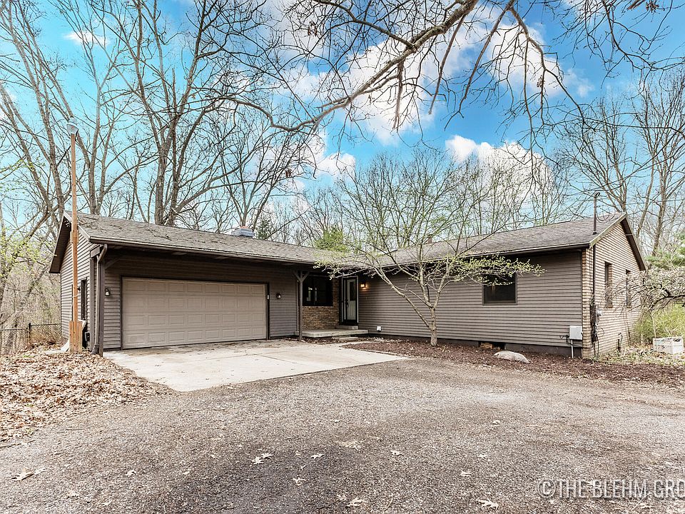 1st image of 540 Auburn Trl SE