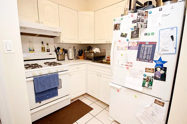 Rented by C T Realty & Consulting Corp. | media 18