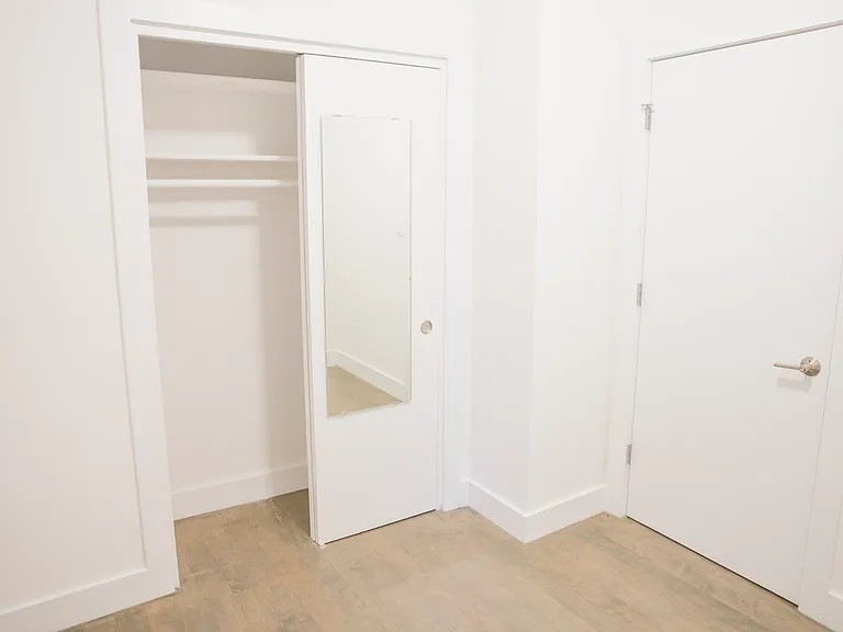 646 President St #1B — Photo 5